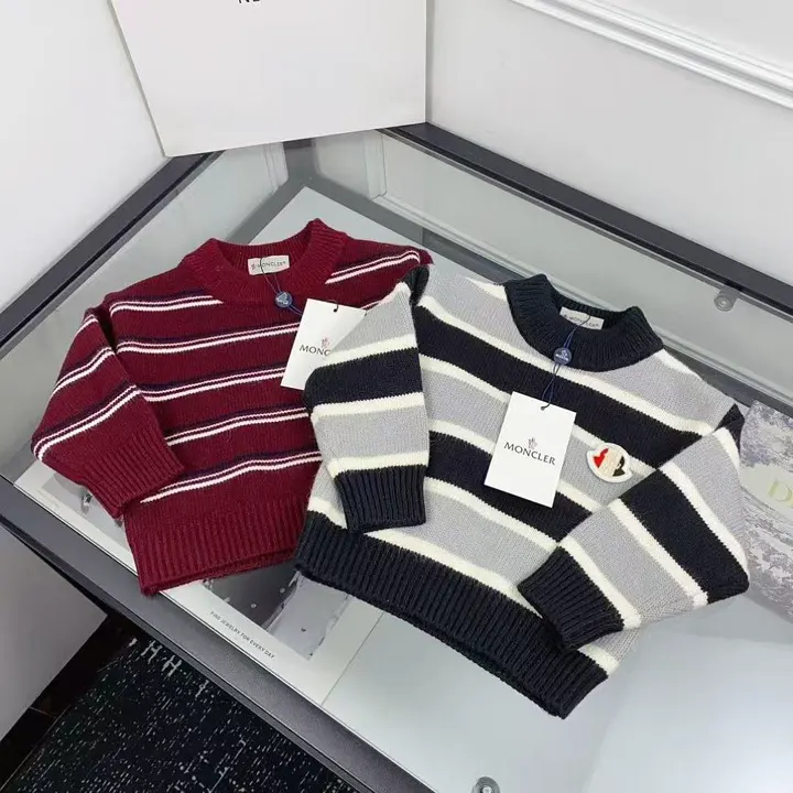 Moncler MCYF114