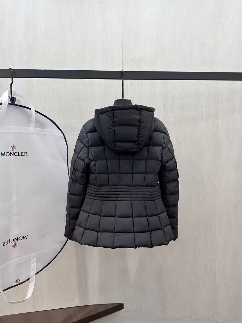 Moncler MCYF125 תמונה 2
