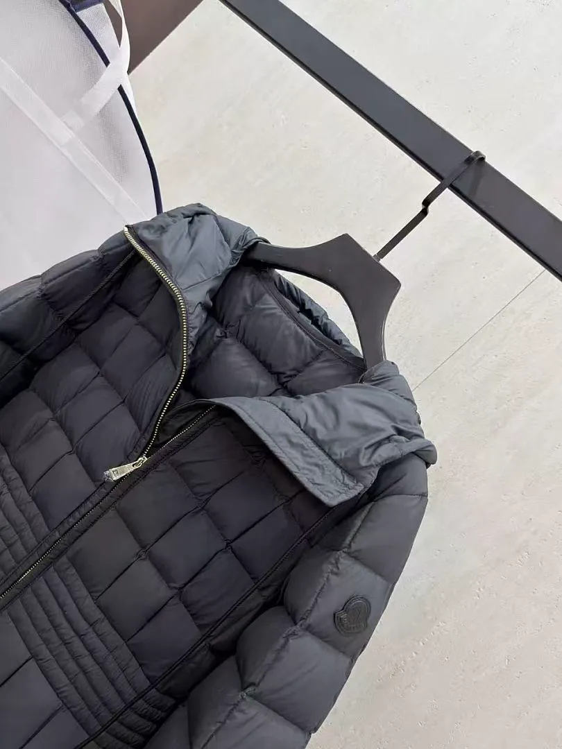 Moncler MCYF125 תמונה 3