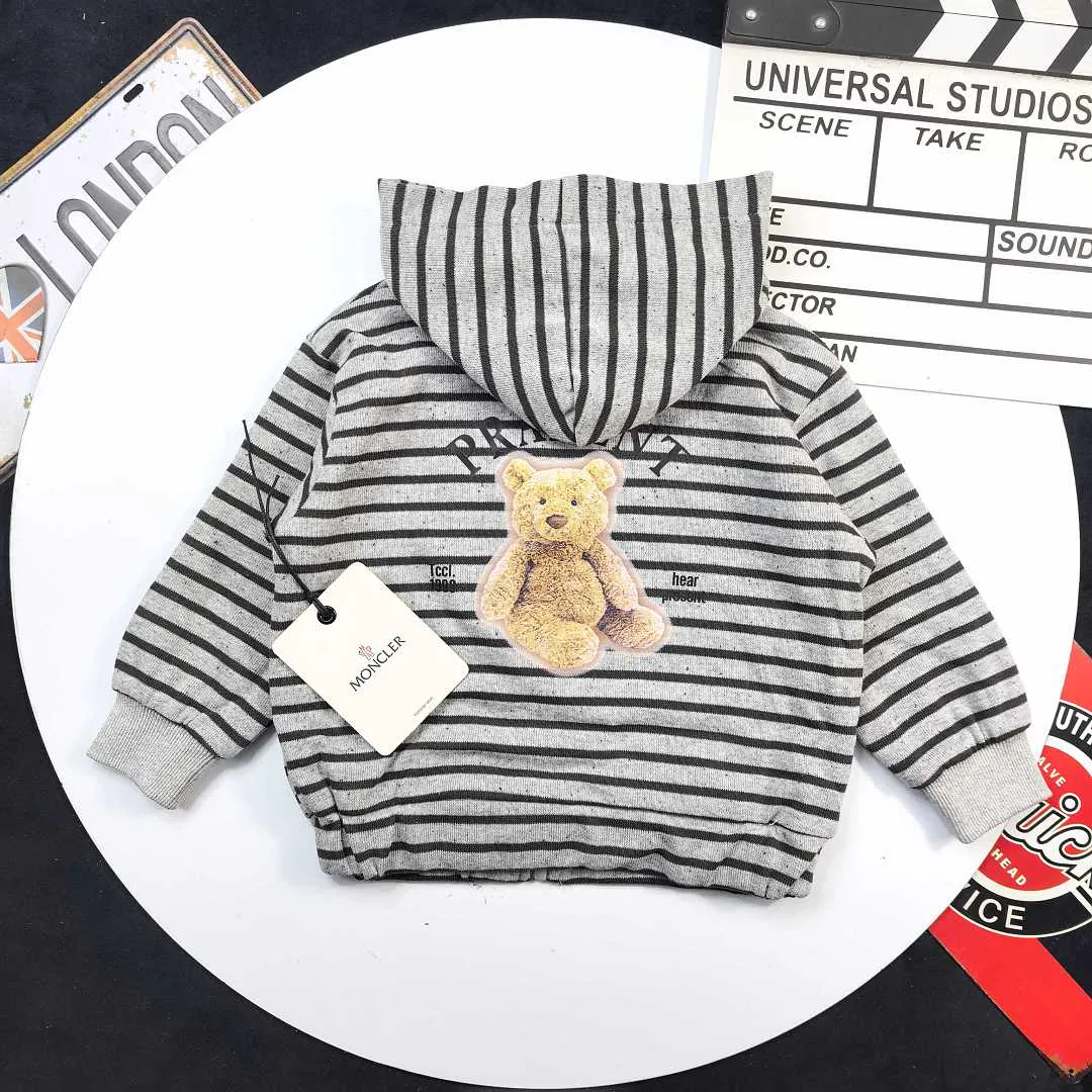 Moncler MCYF136 תמונה 2