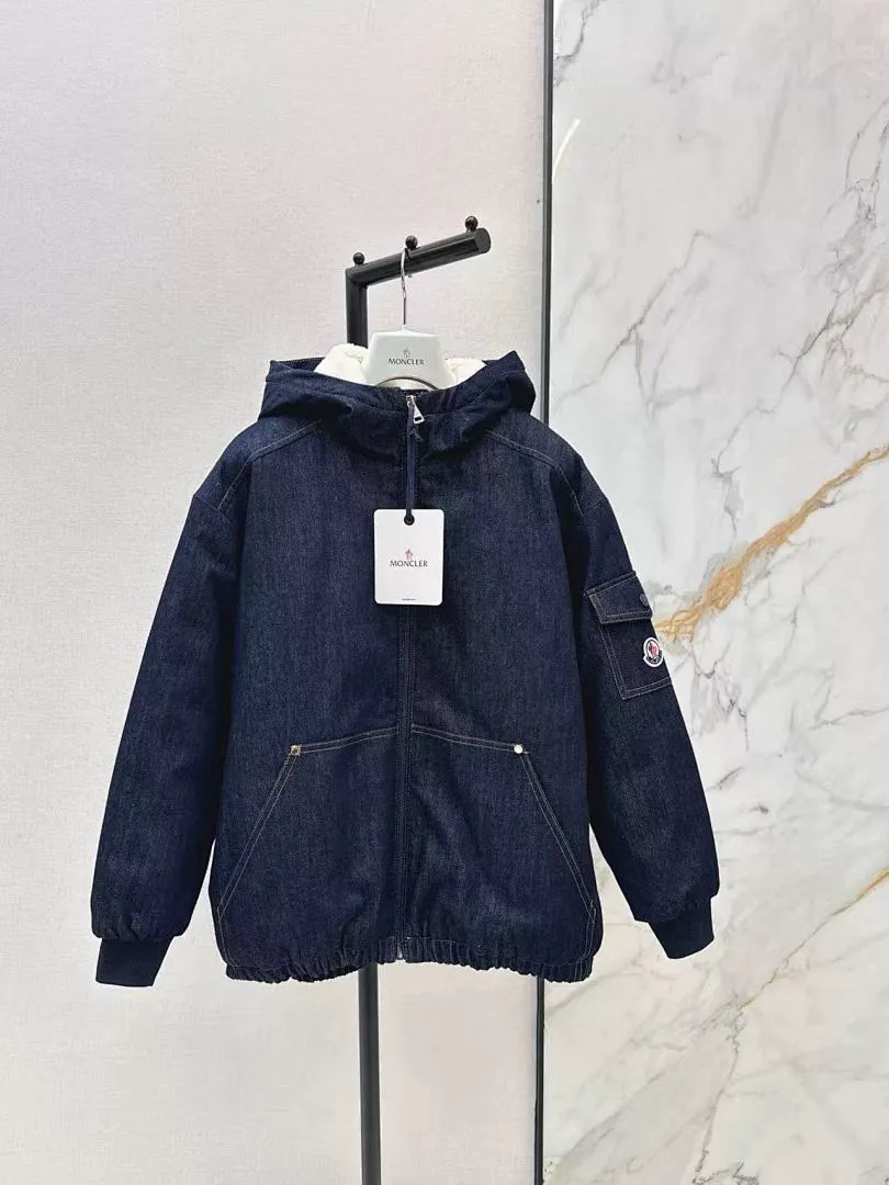 Moncler MCYF24 תמונה 2