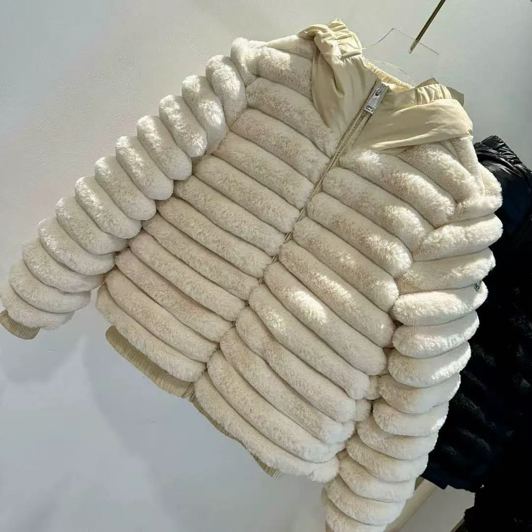 Moncler MCYF30 תמונה 7