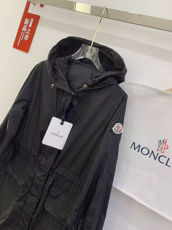 Moncler MCYF69 תמונה 5