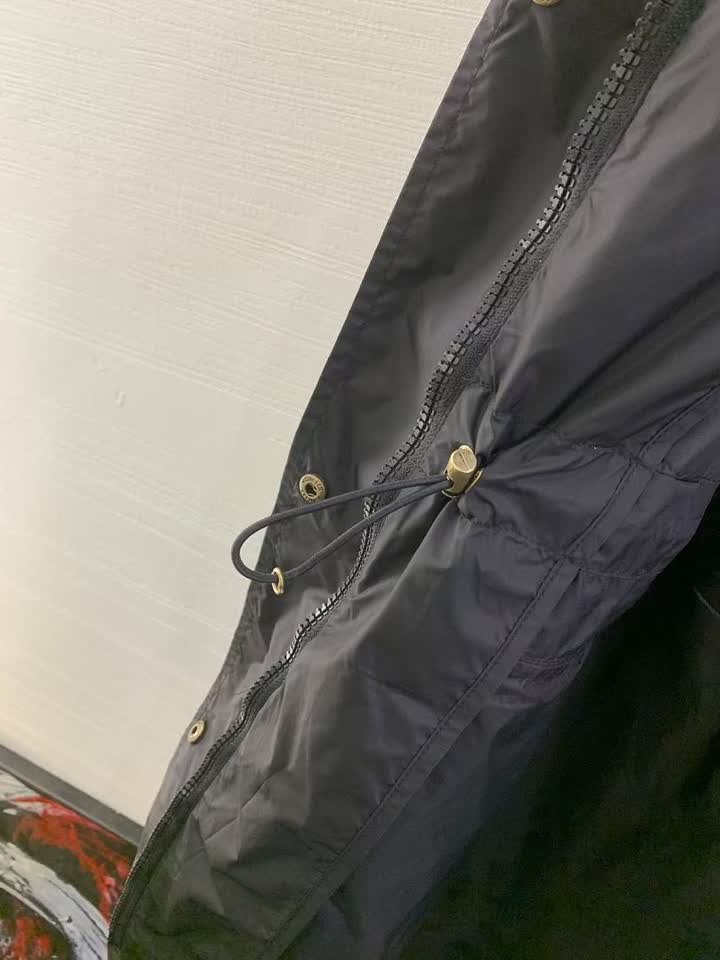 Moncler MCYF69 תמונה 8