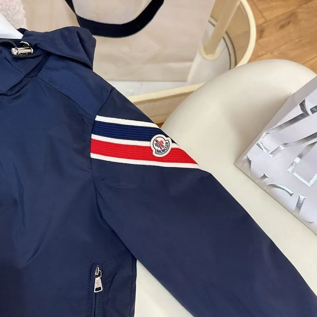 Moncler MCYF71 תמונה 2