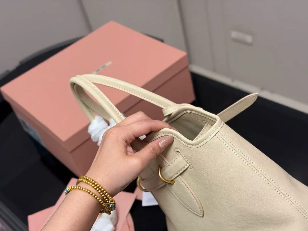 MIUMIU MIUBB027 תמונה 7