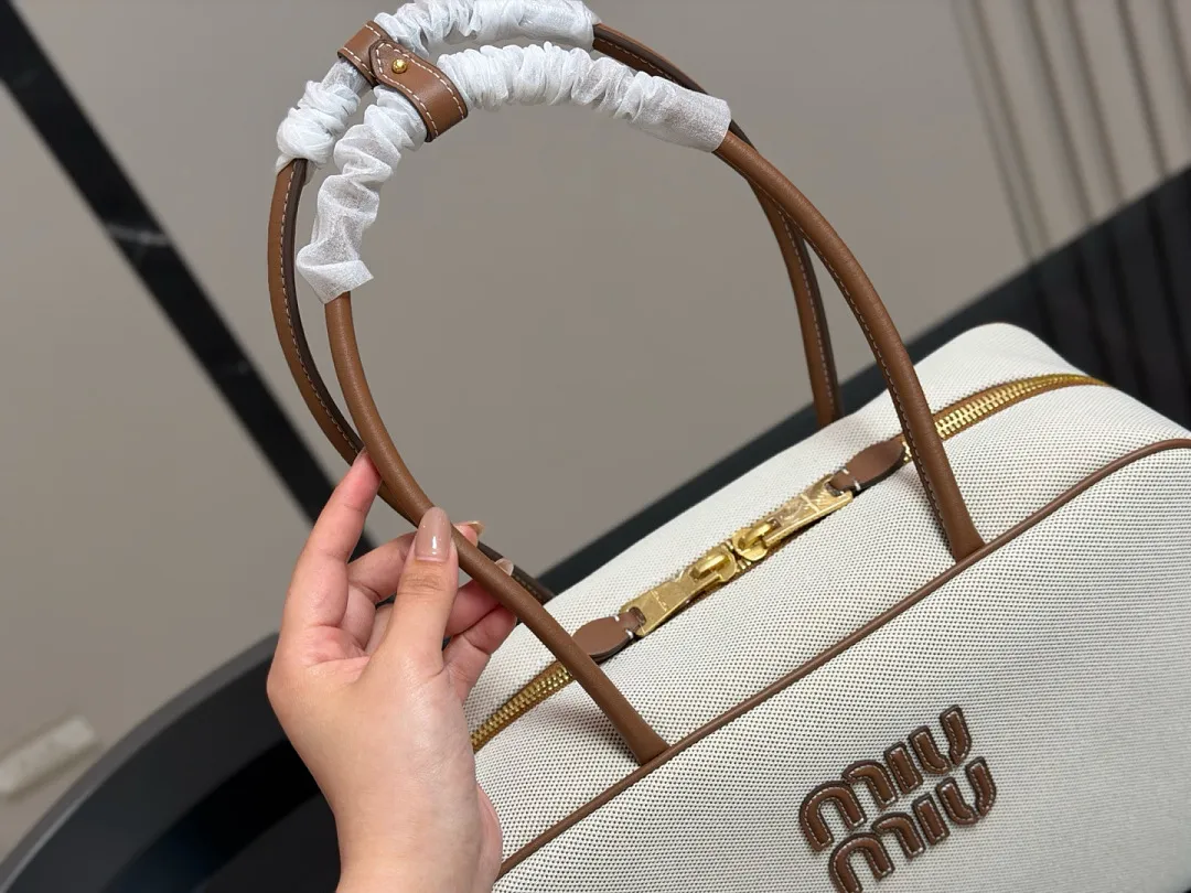 MIUMIU MIUBB029 תמונה 4