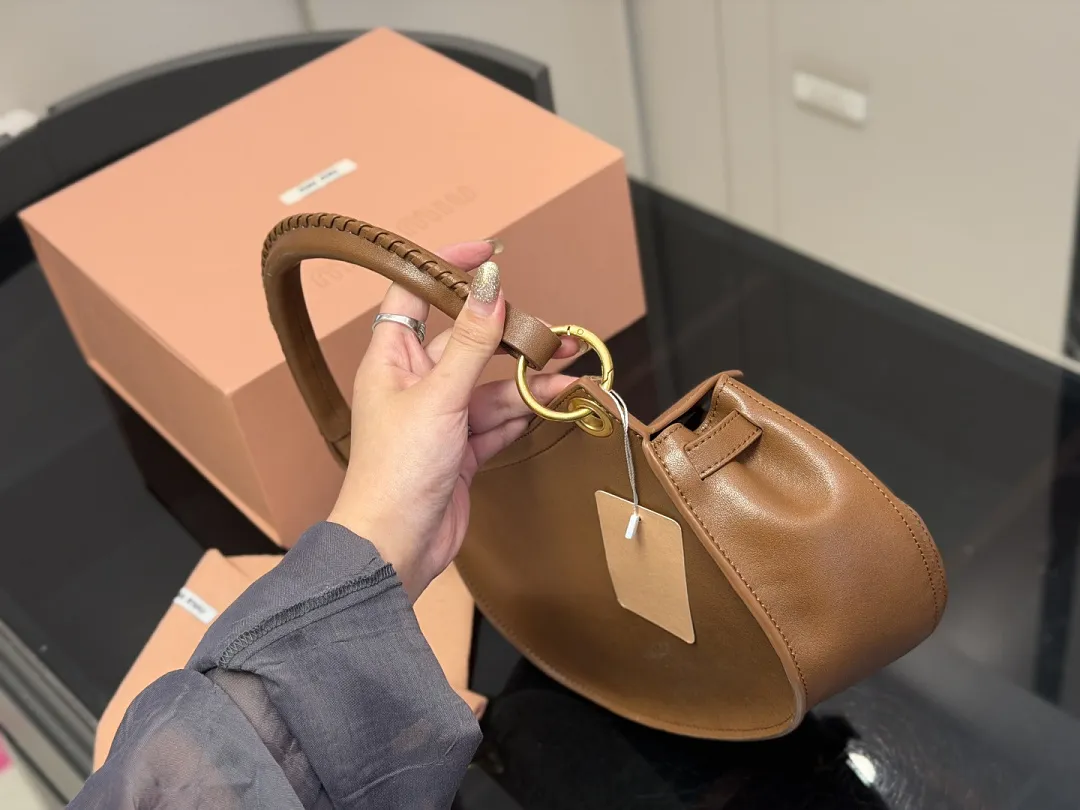 MIUMIU MIUBB031 תמונה 8