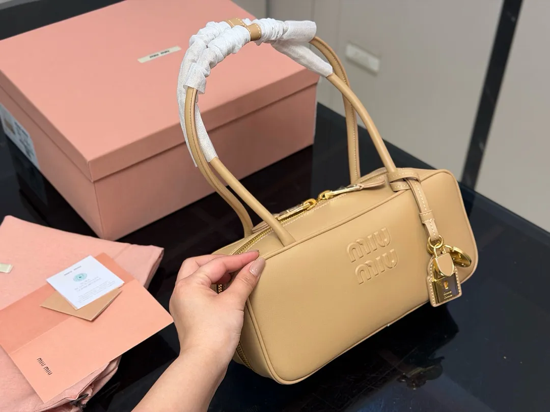 MIUMIU MIUBB033 תמונה 2