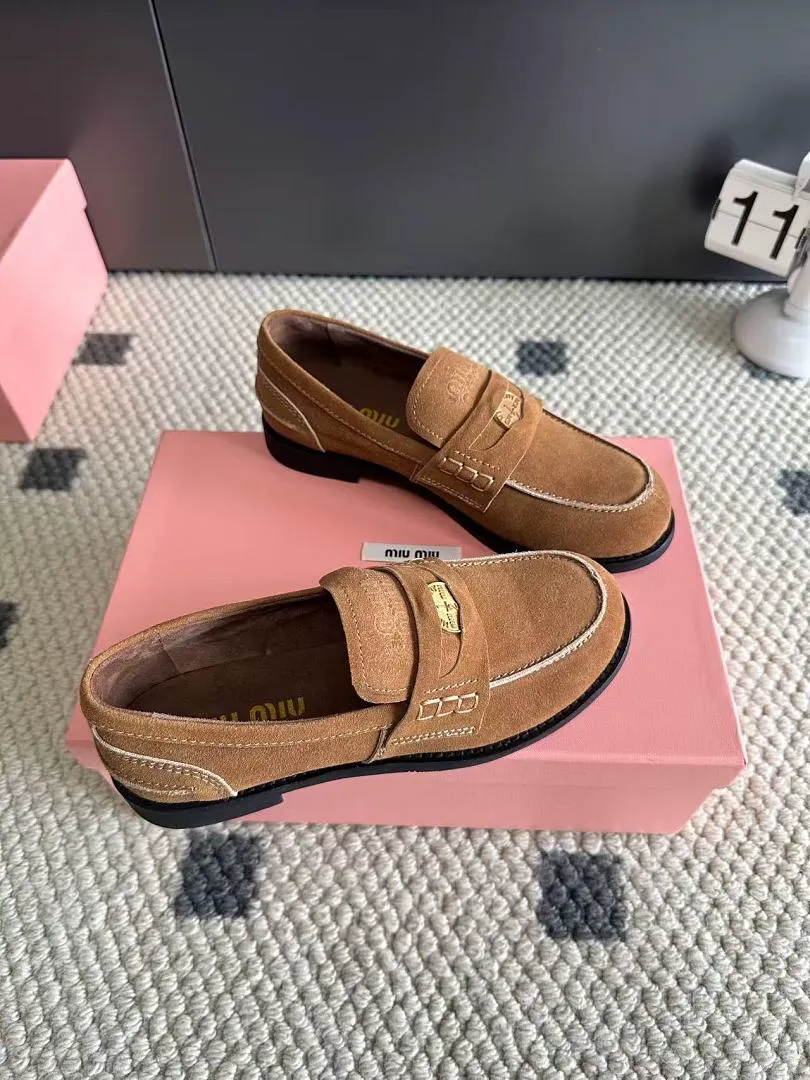 MIUMIU MIUX29 תמונה 6