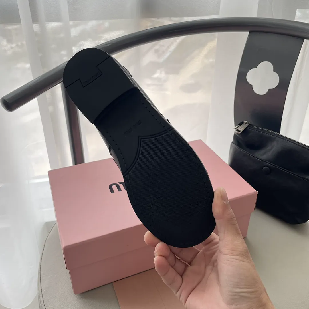 MIUMIU MIUXZ007 תמונה 6