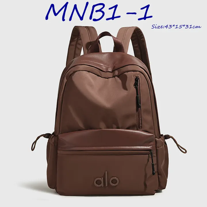 alo yoga MNB1