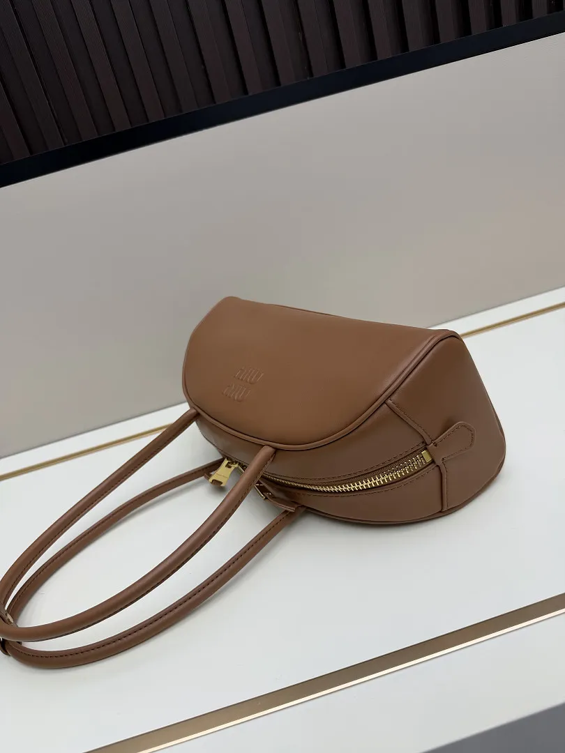 MIUMIU MU09 תמונה 9