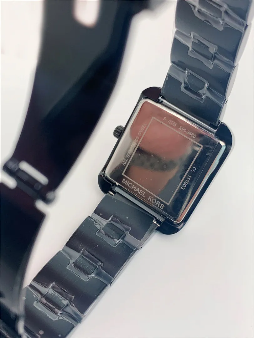 Michael Kors MW24 תמונה 3