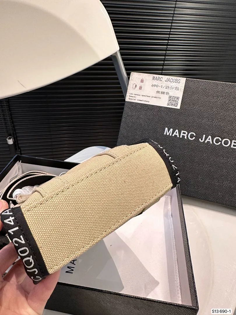 MarcJacobs MYBBB010 תמונה 8