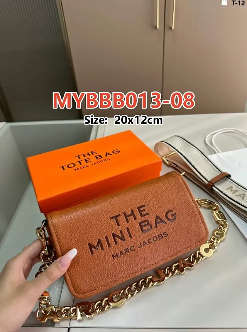 Marc Jacobs MYBBB013 תמונה 17