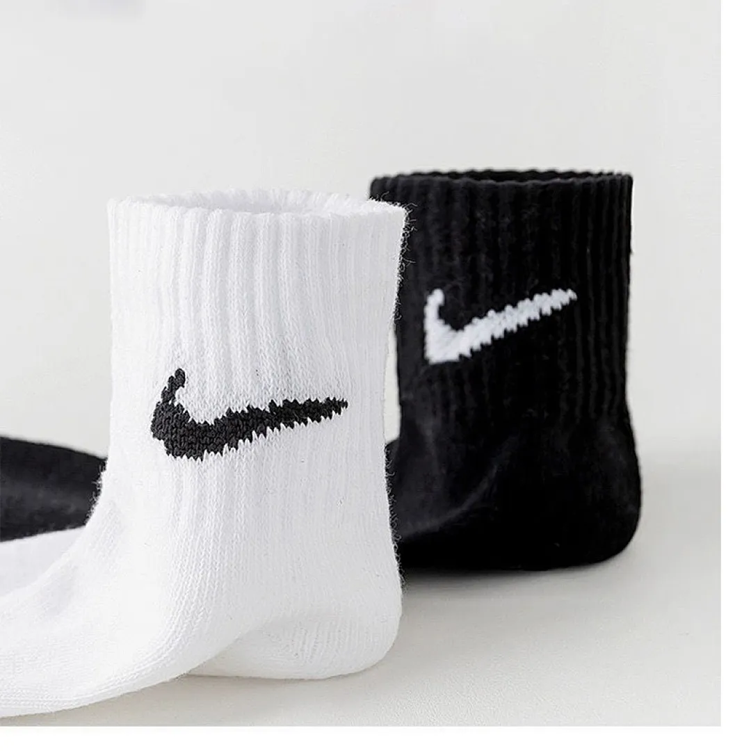 Nike NKYF003 תמונה 19