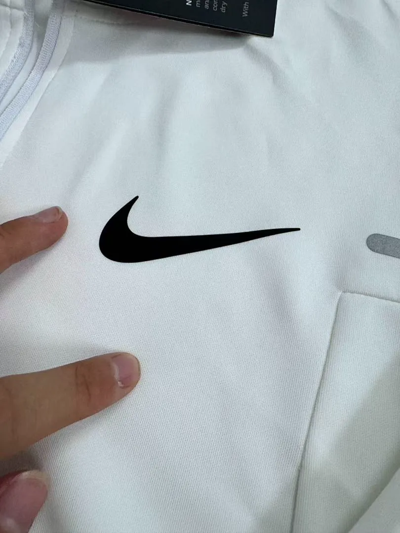 Nike NKYF035 תמונה 5