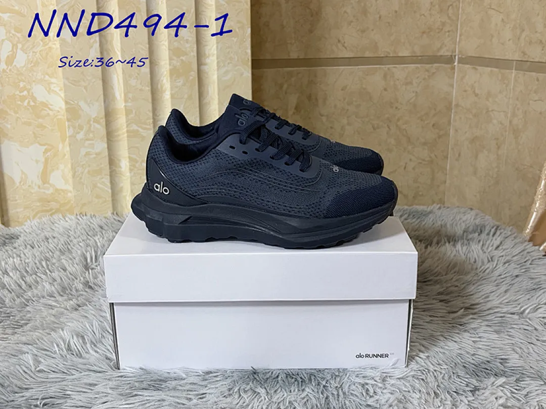alo yoga NND494 תמונה 12