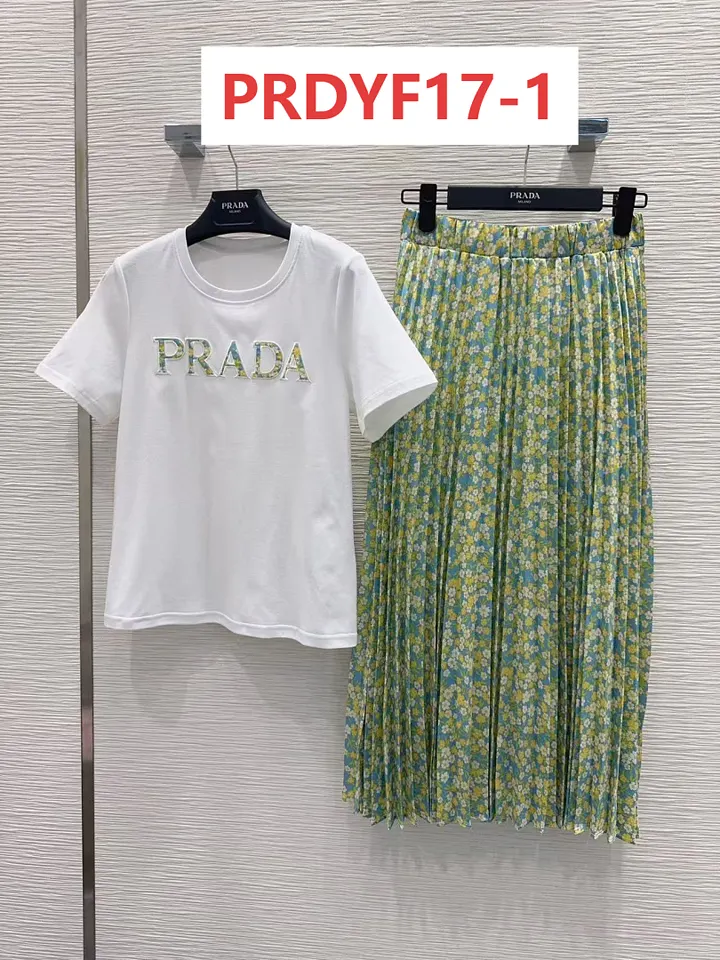 Prada PRDYF17