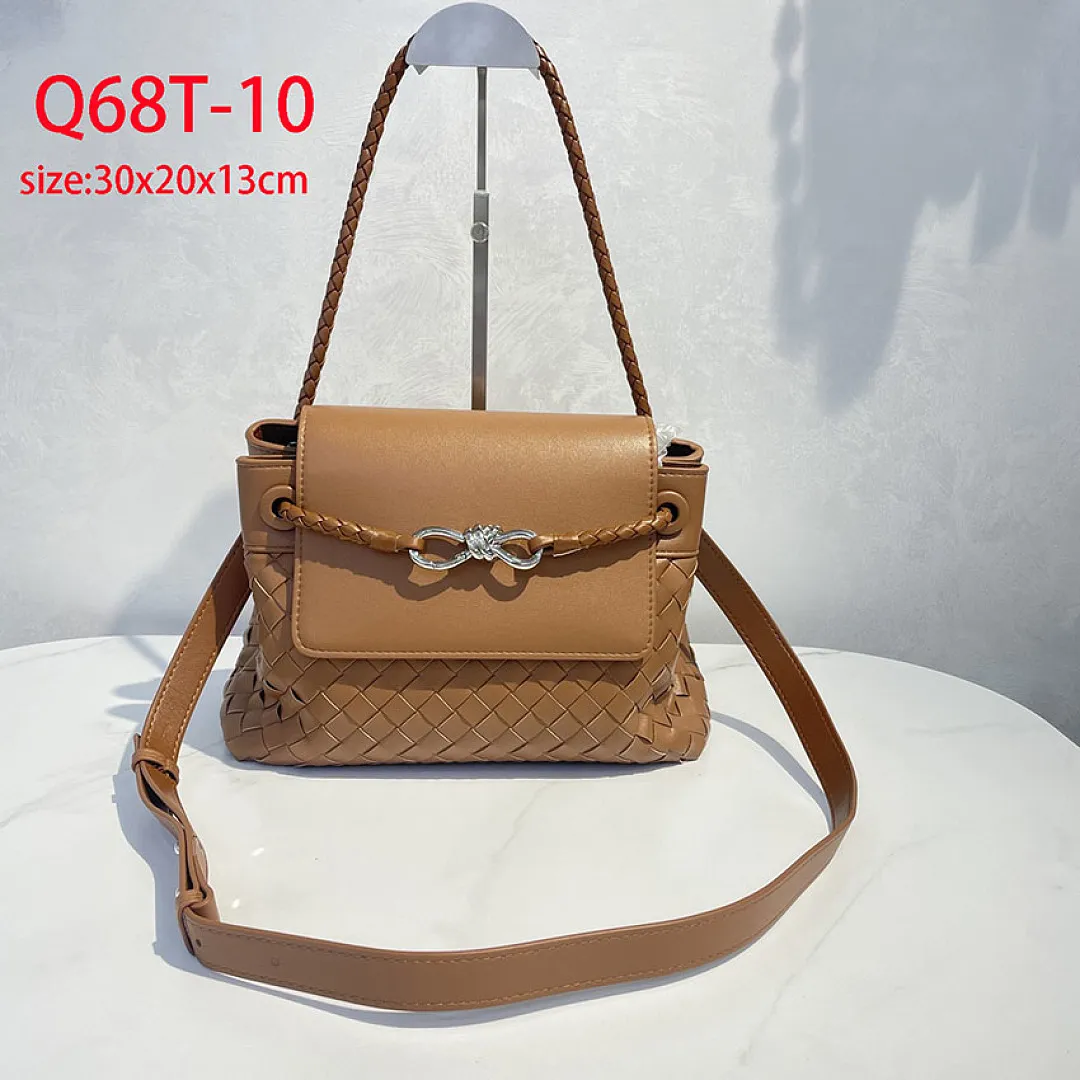 Bottega Veneta Q68T תמונה 4