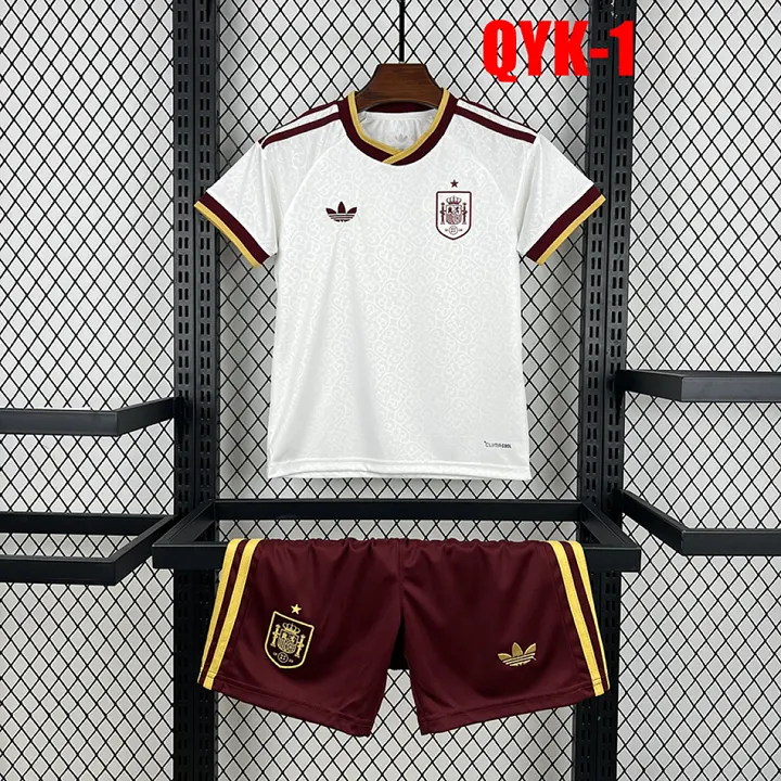 Adidas QYK