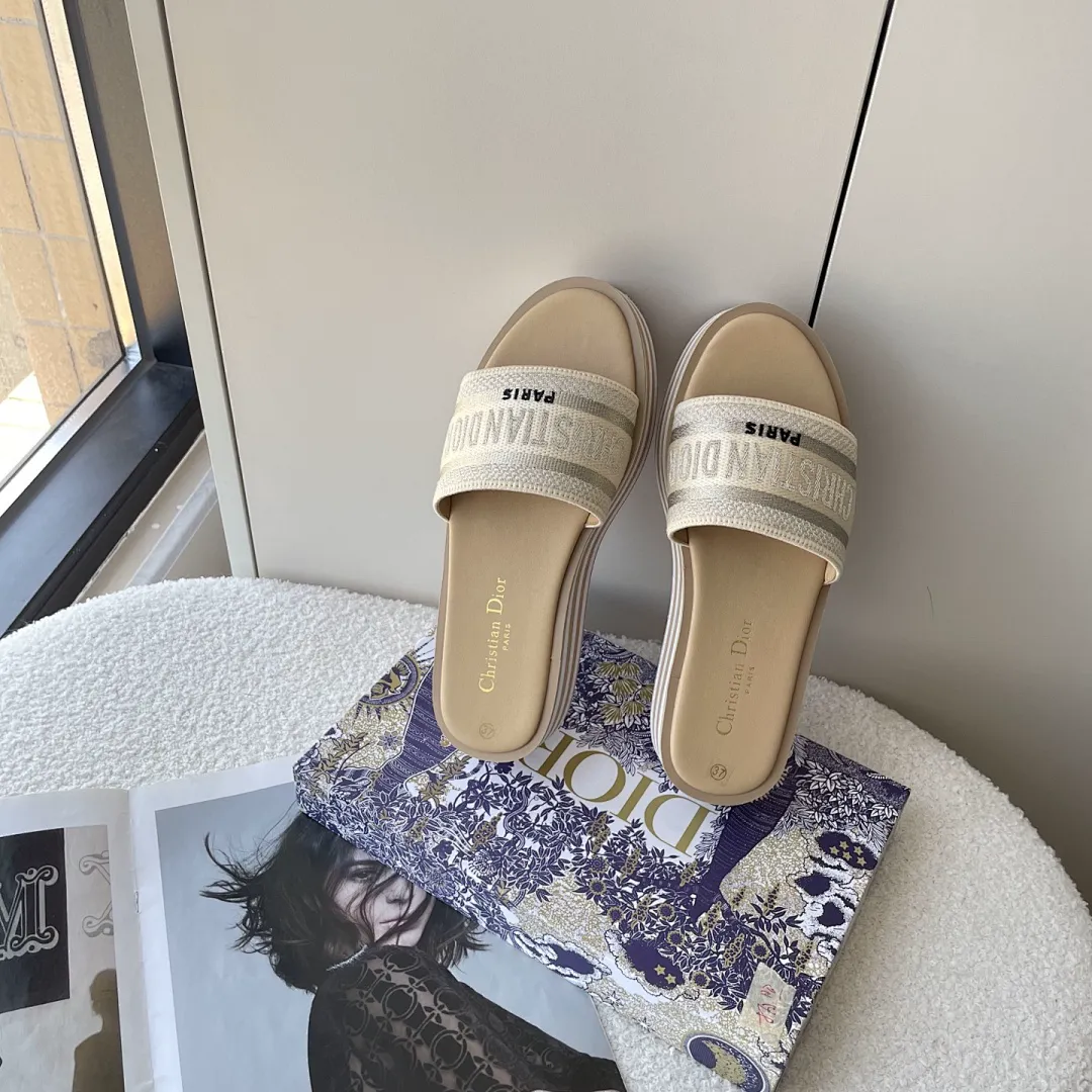 Dior QYY2 תמונה 7
