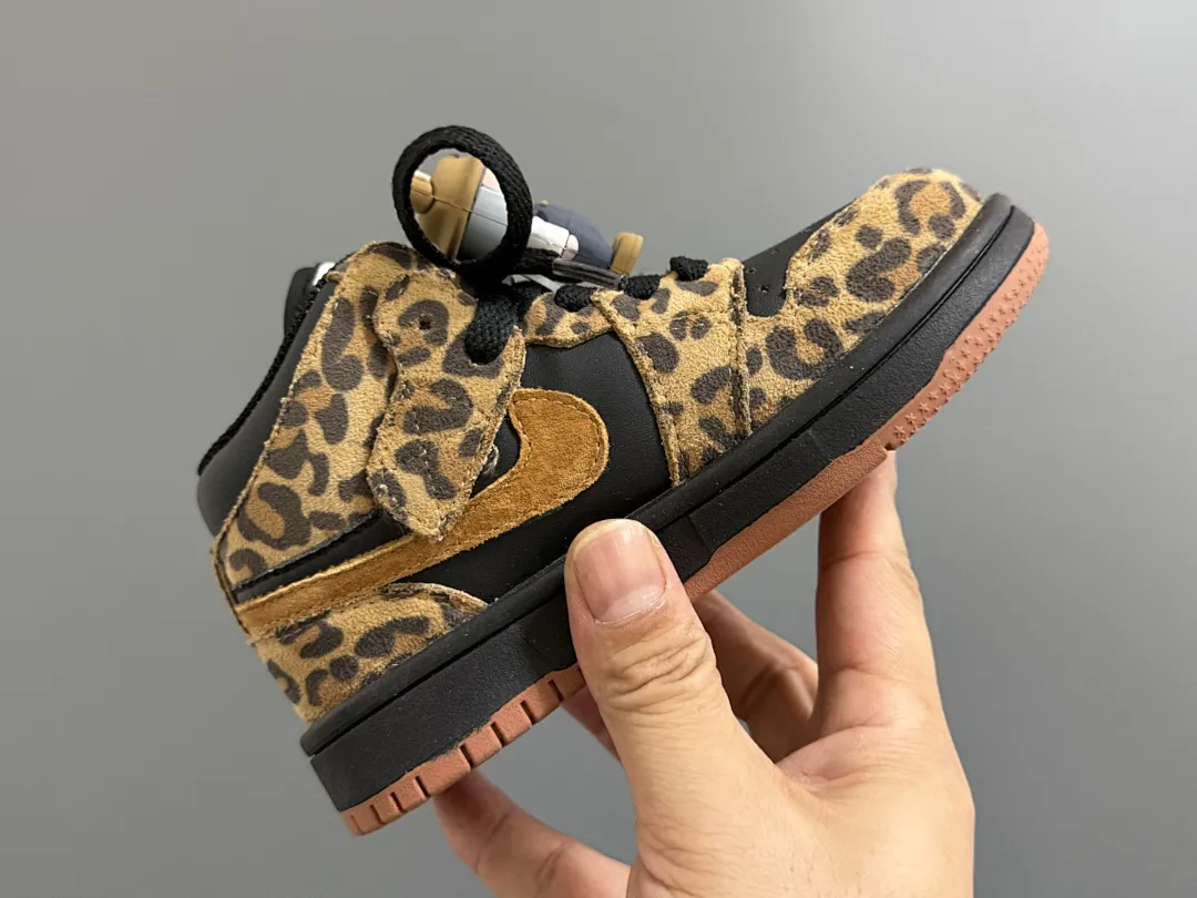 Jordan R02 תמונה 6