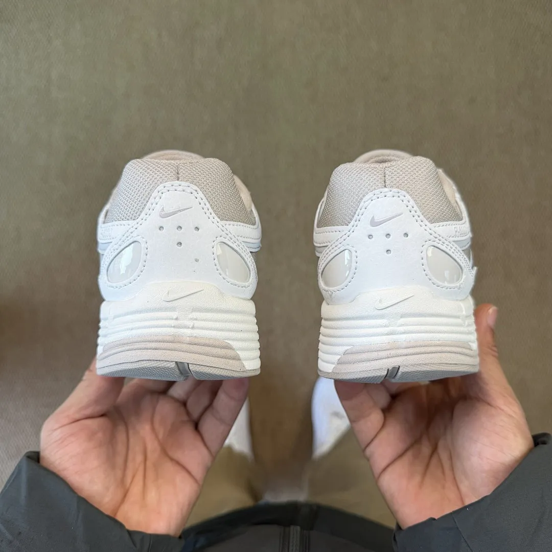 Nike R03 תמונה 9