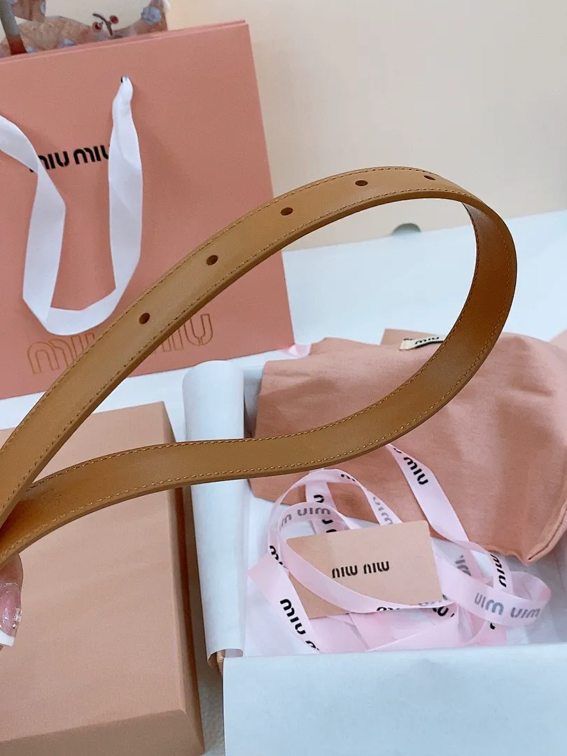 MIUMIU RET1 תמונה 11