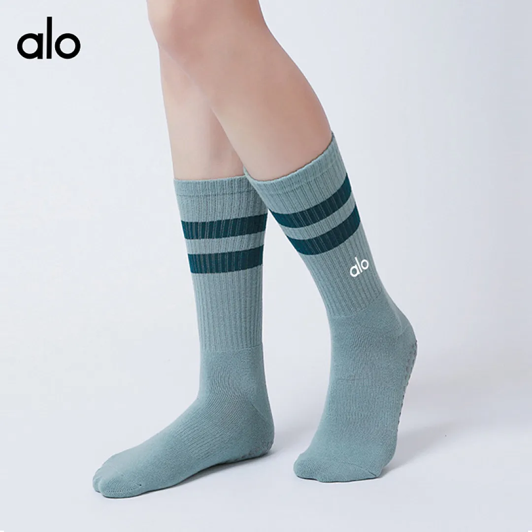 alo yoga S09 תמונה 10