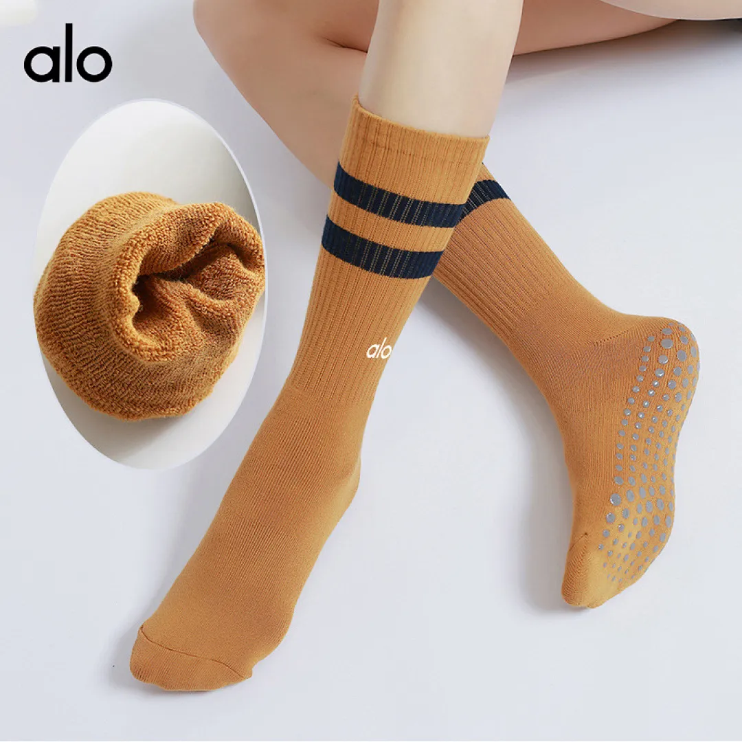 alo yoga S09 תמונה 11