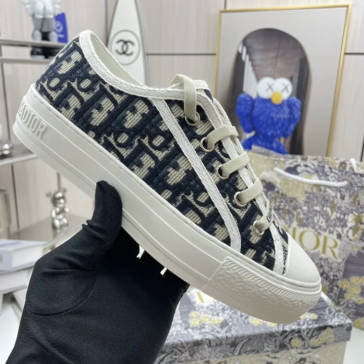 Dior SDG6