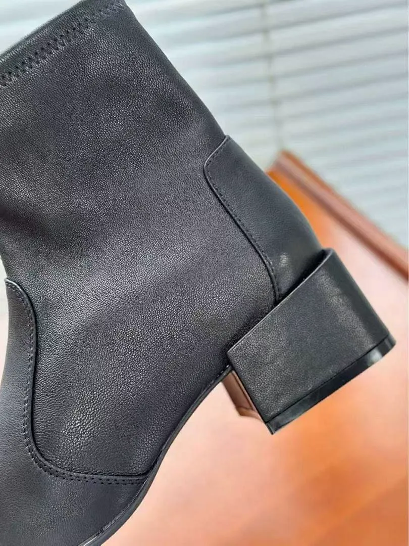 Stuart weitzma SWX05 תמונה 7