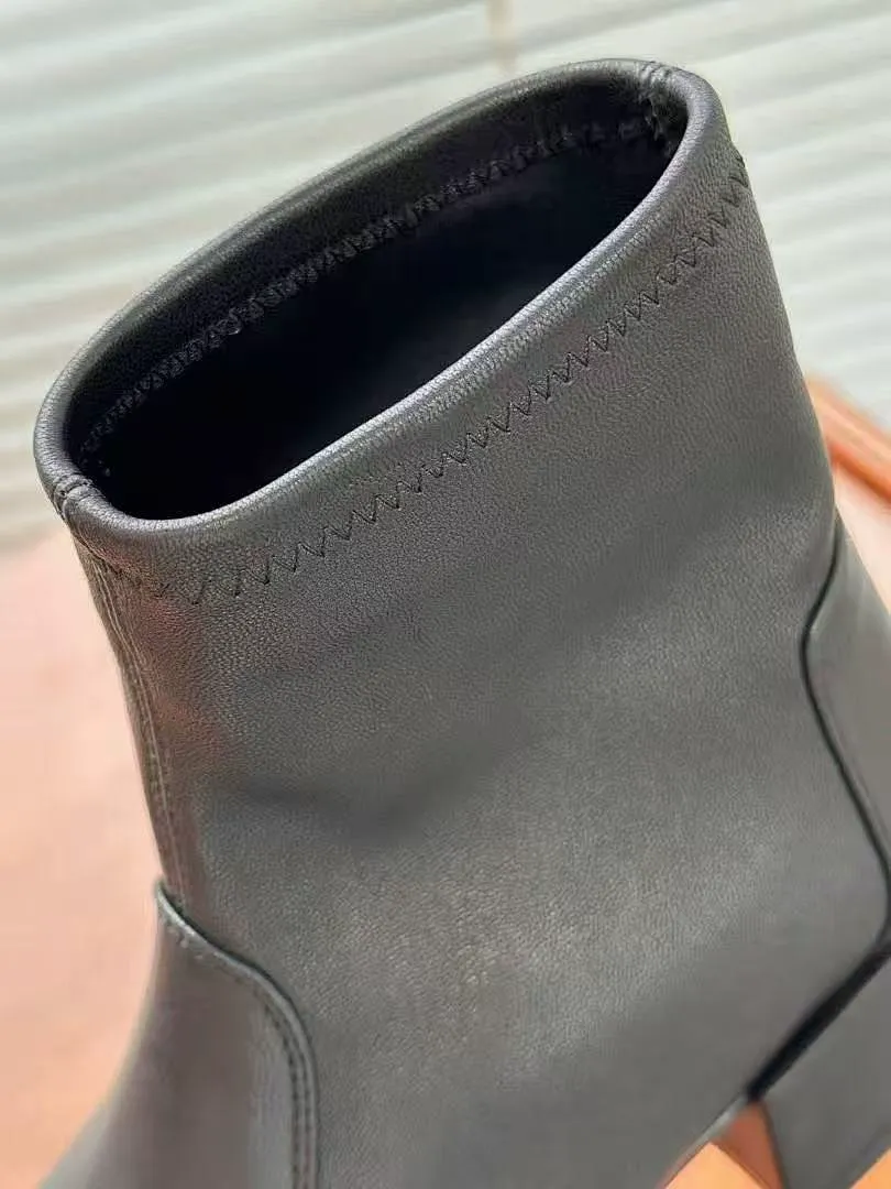 Stuart weitzma SWX05 תמונה 8