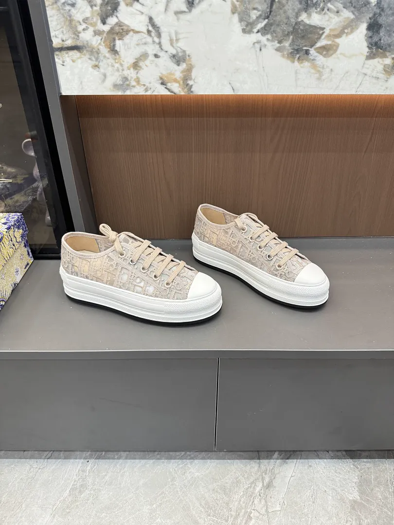Dior T85U תמונה 4