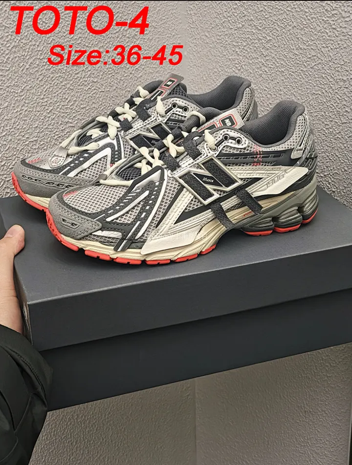 New Balance TOTO