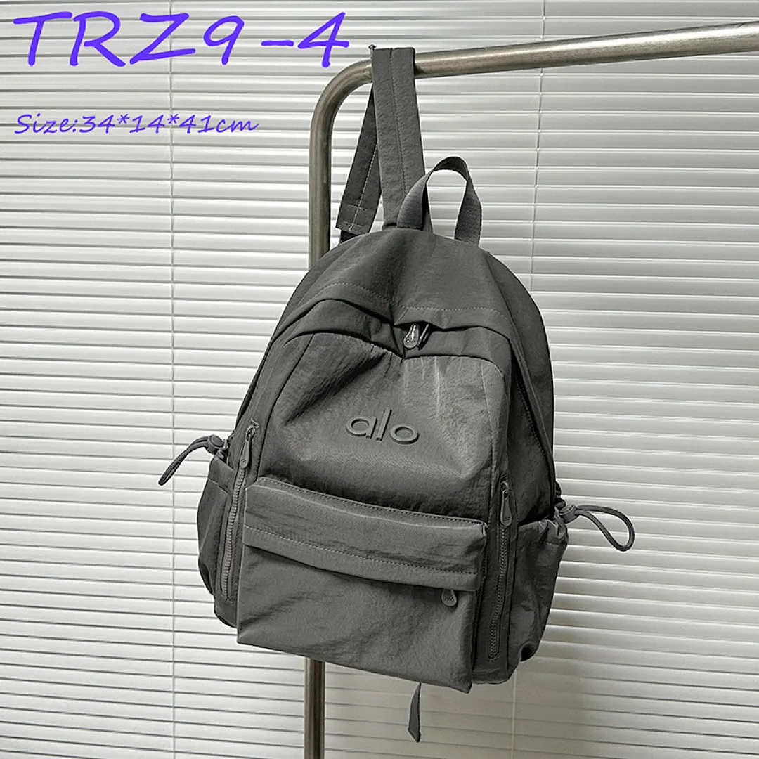 alo yoga TRZ9 תמונה 11
