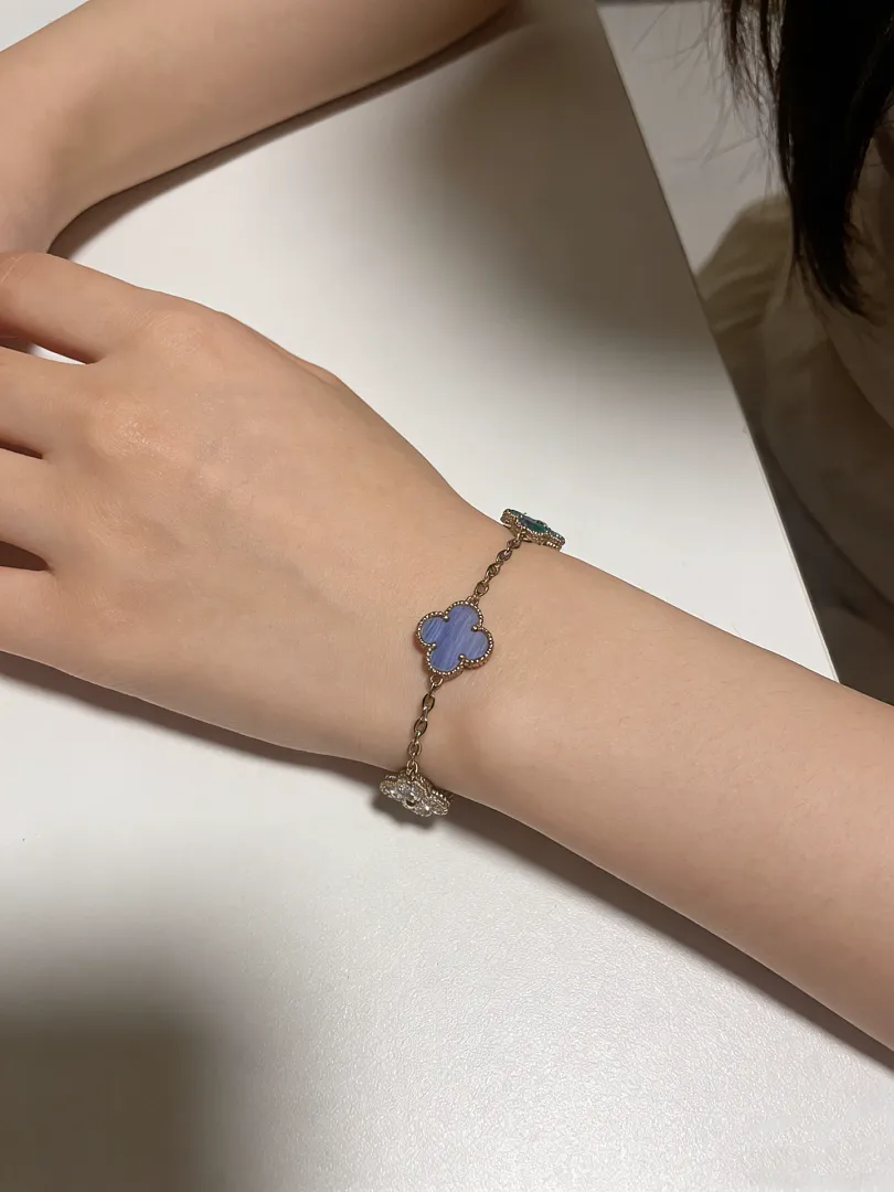 Van Cleef & Arpels V1C תמונה 4
