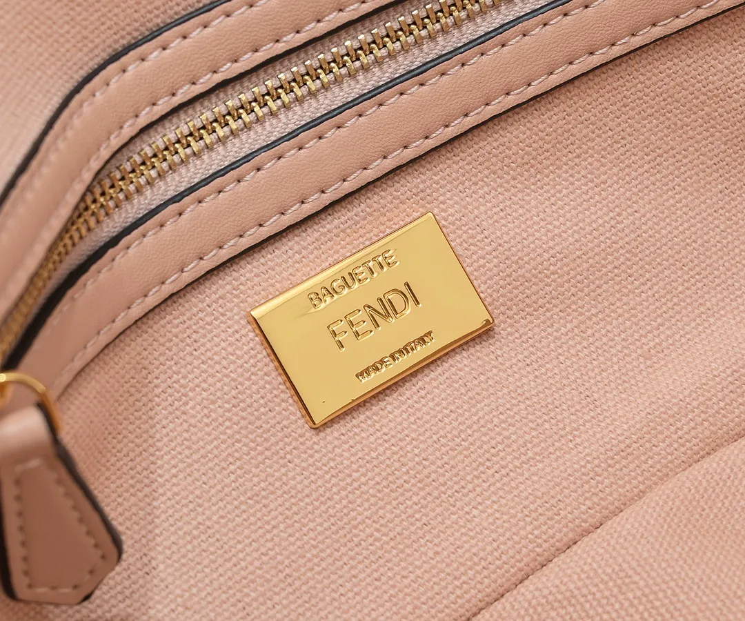 Fendi W9K2 תמונה 5
