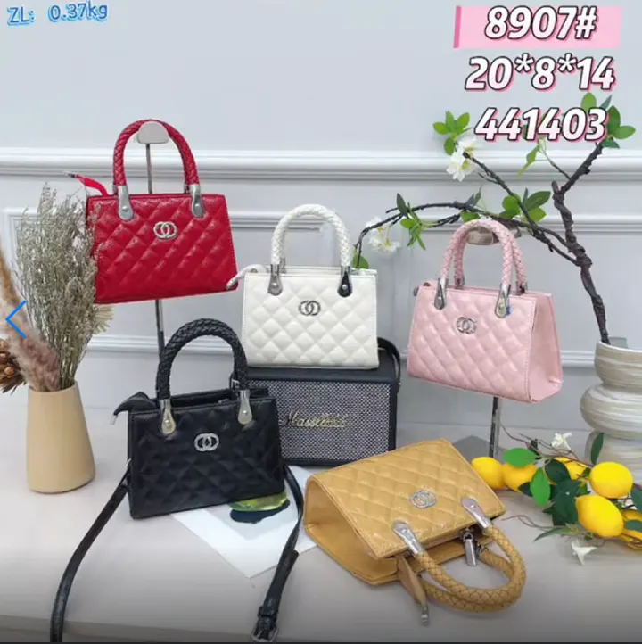 Chanel XB06