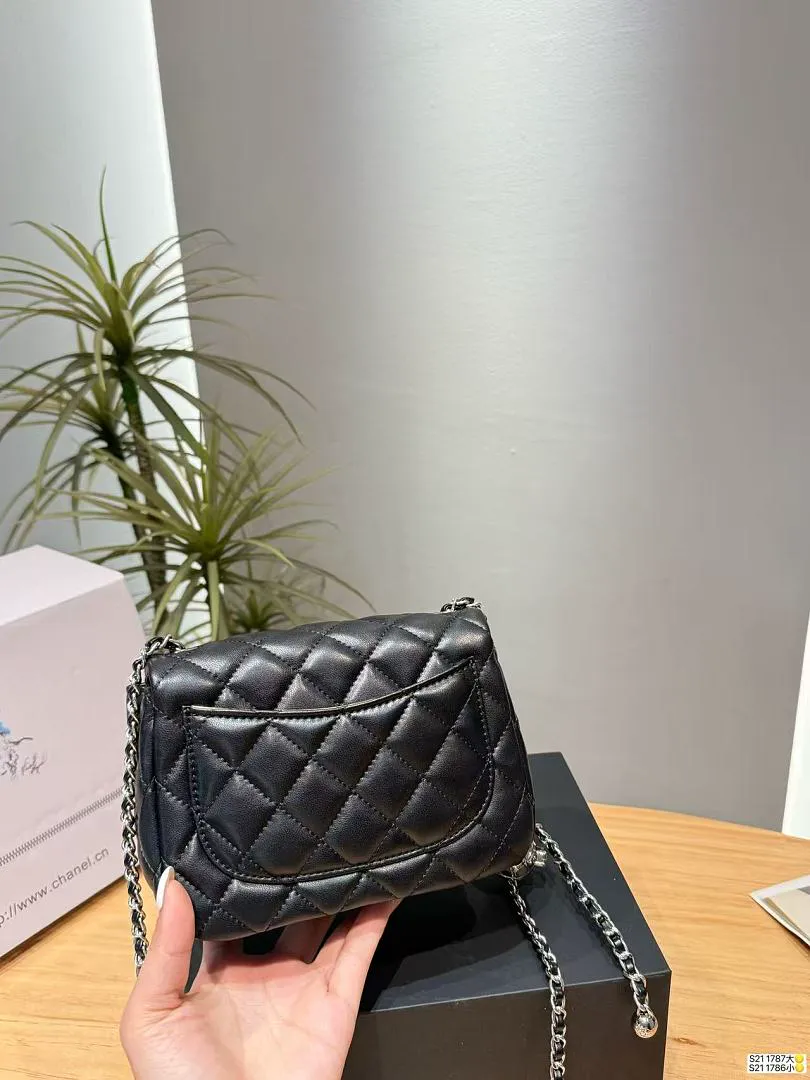 Chanel XNEBB066 תמונה 9