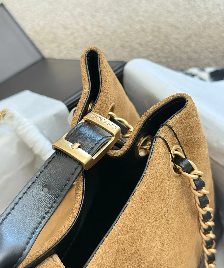 Chanel XNEBB080 תמונה 8