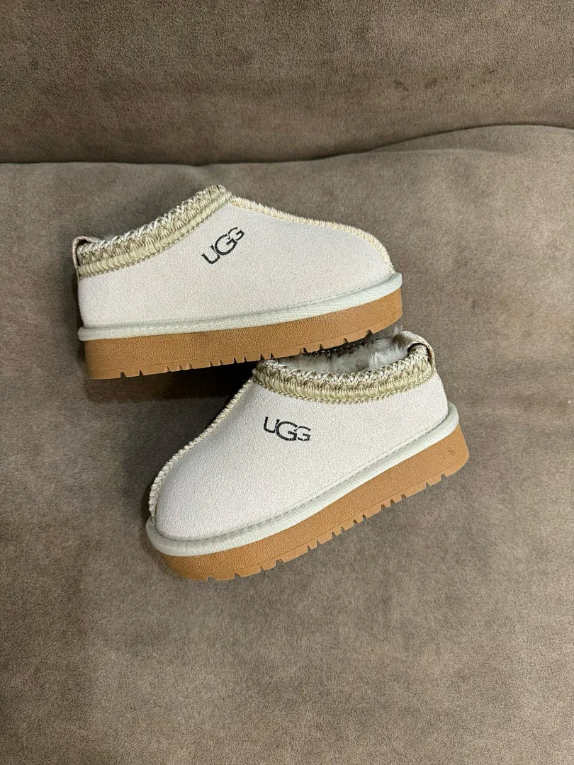 UGG Y117K תמונה 7