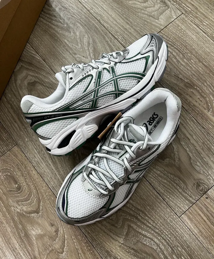 Asics Y128A