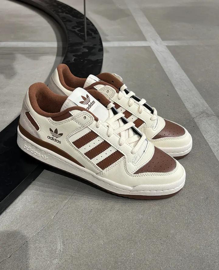 Adidas Y129D