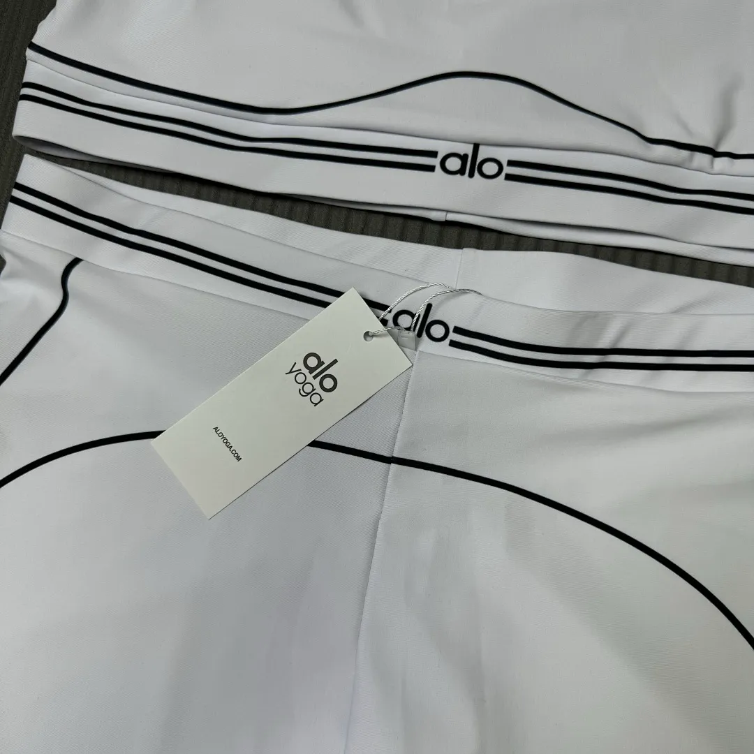 alo yoga Y130L תמונה 13