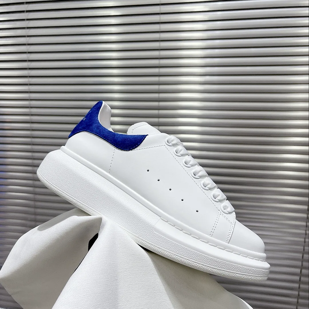 Alexander McQueen Y161A תמונה 8