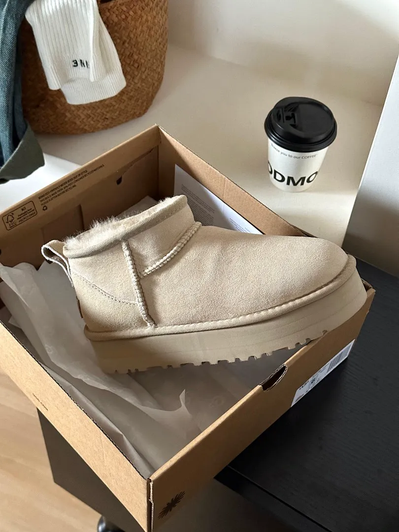 UGG Y1B5 תמונה 8