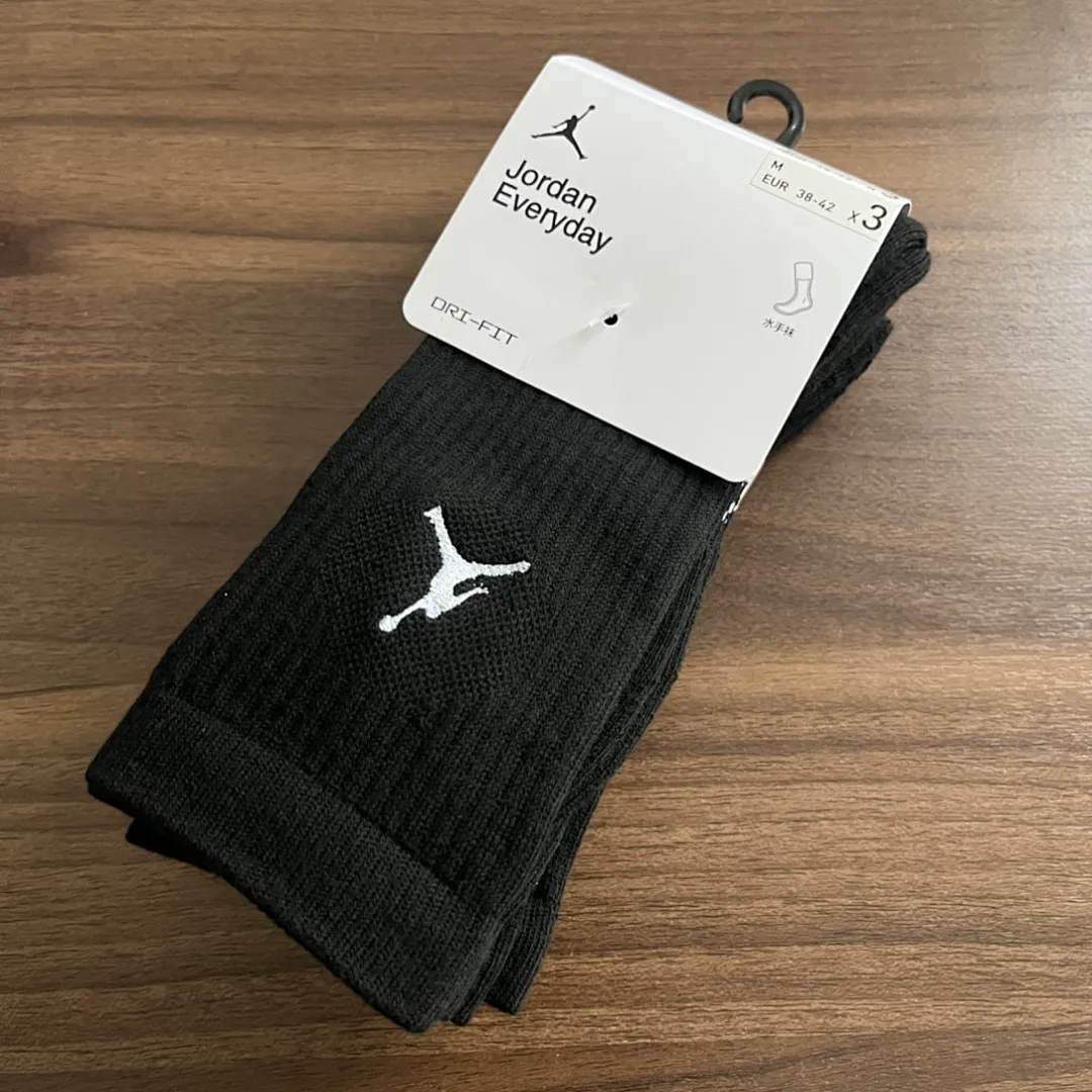 Jordan Y2Y תמונה 2
